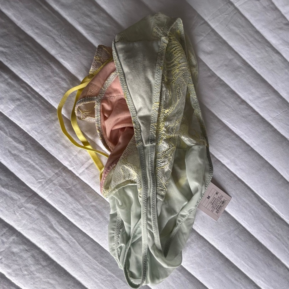 Auden Women's Lace Bodysuit Pink Light Green Yellow Strappy Plunging Neck Size M - Picture 5 of 6